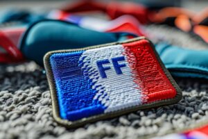 Achetez l'écusson officiel équipe de France - FFF boutique en ligne